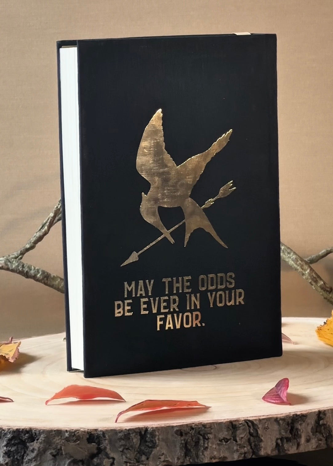 The Hunger Games 3 Book Set – Special Edition, Handmade Clothbound Book, Suzanne Collins