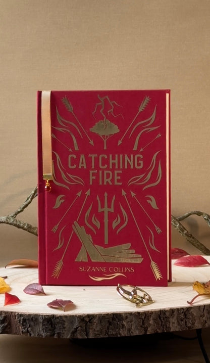 The Hunger Games 3 Book Set – Special Edition, Handmade Clothbound Book, Suzanne Collins