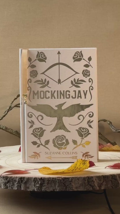 The Hunger Games 3 Book Set – Special Edition, Handmade Clothbound Book, Suzanne Collins